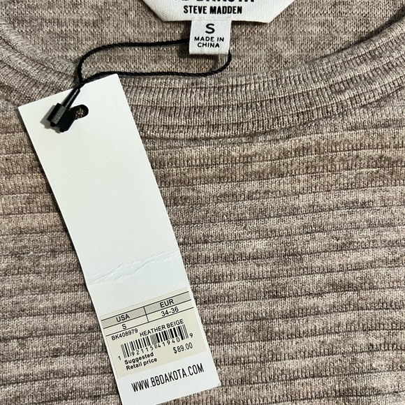 BB DAKOTA
STEVE MADDEN SMALL - Picture 4 of 4